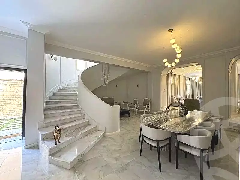 https://aqarmap.com.eg/ar/listing/6931864-for-sale-cairo-el-shorouk-compounds-maxim-residence