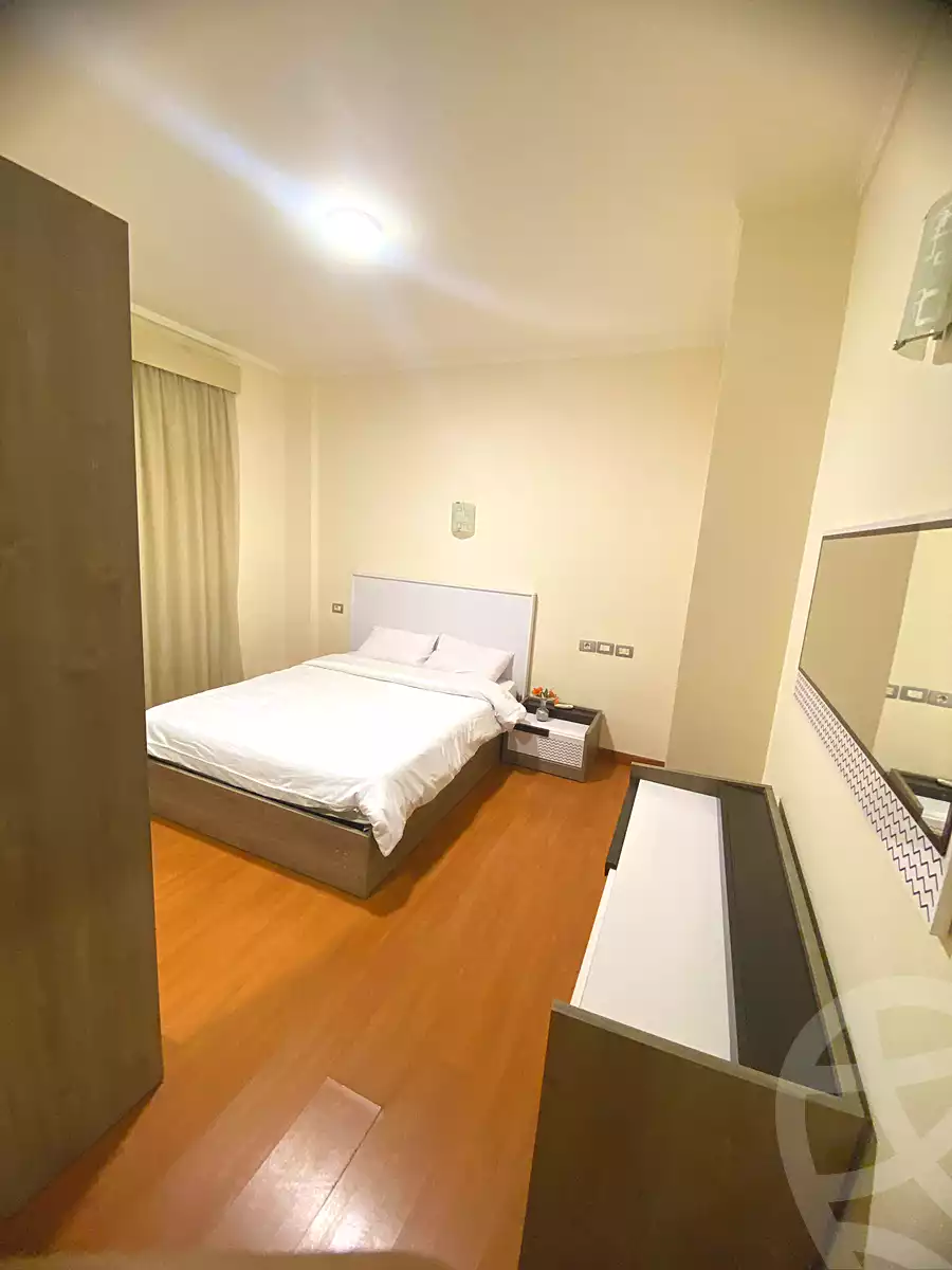 2 BR Apartment in The Village, photo 9 of 11