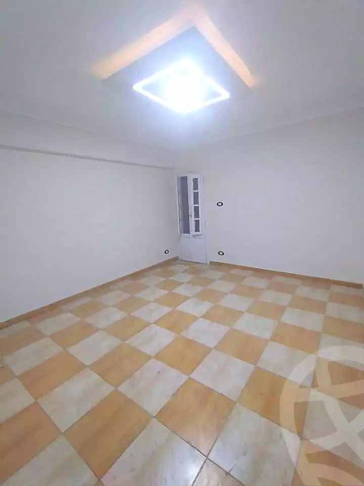 https://aqarmap.com.eg/ar/listing/6930061-for-sale-alexandria-lsywf-el-falki