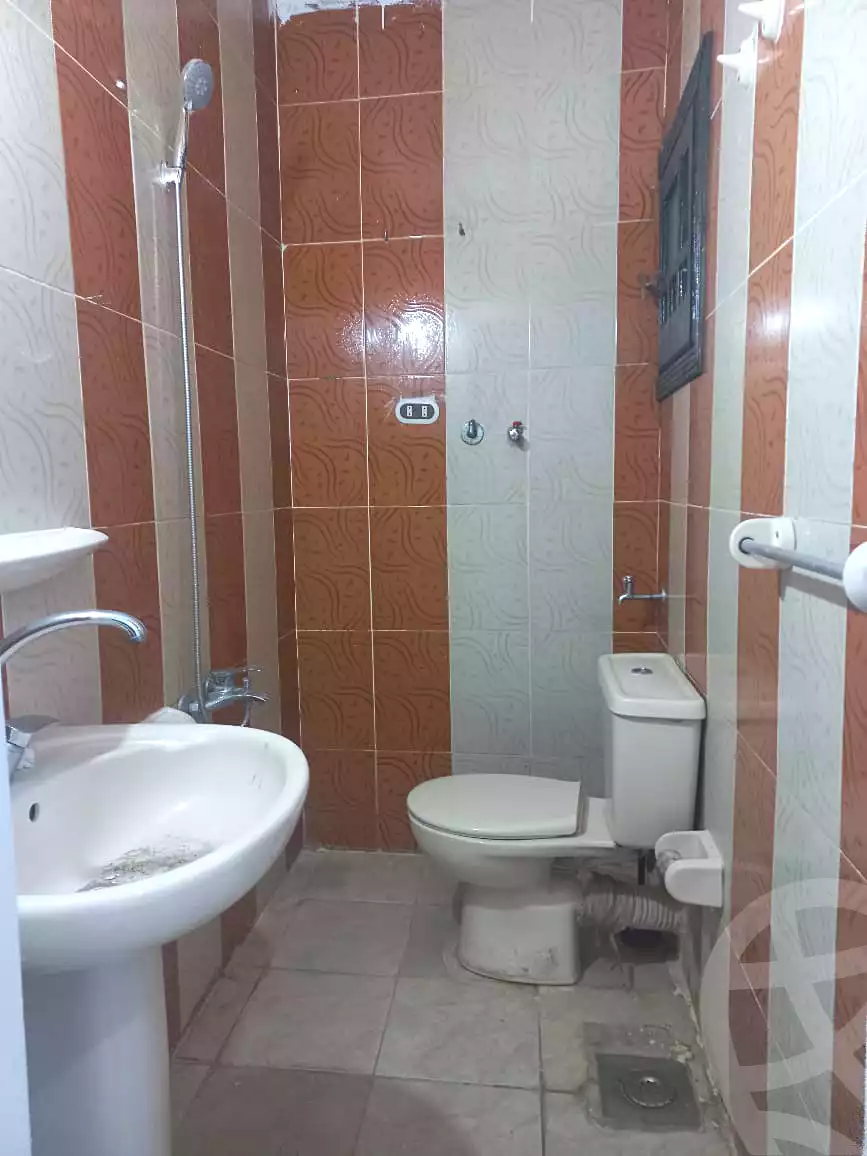 https://aqarmap.com.eg/en/listing/6931979-for-sale-alexandria-sydy-bshr-sydy-bshr-bhry-khalil-hamada-st