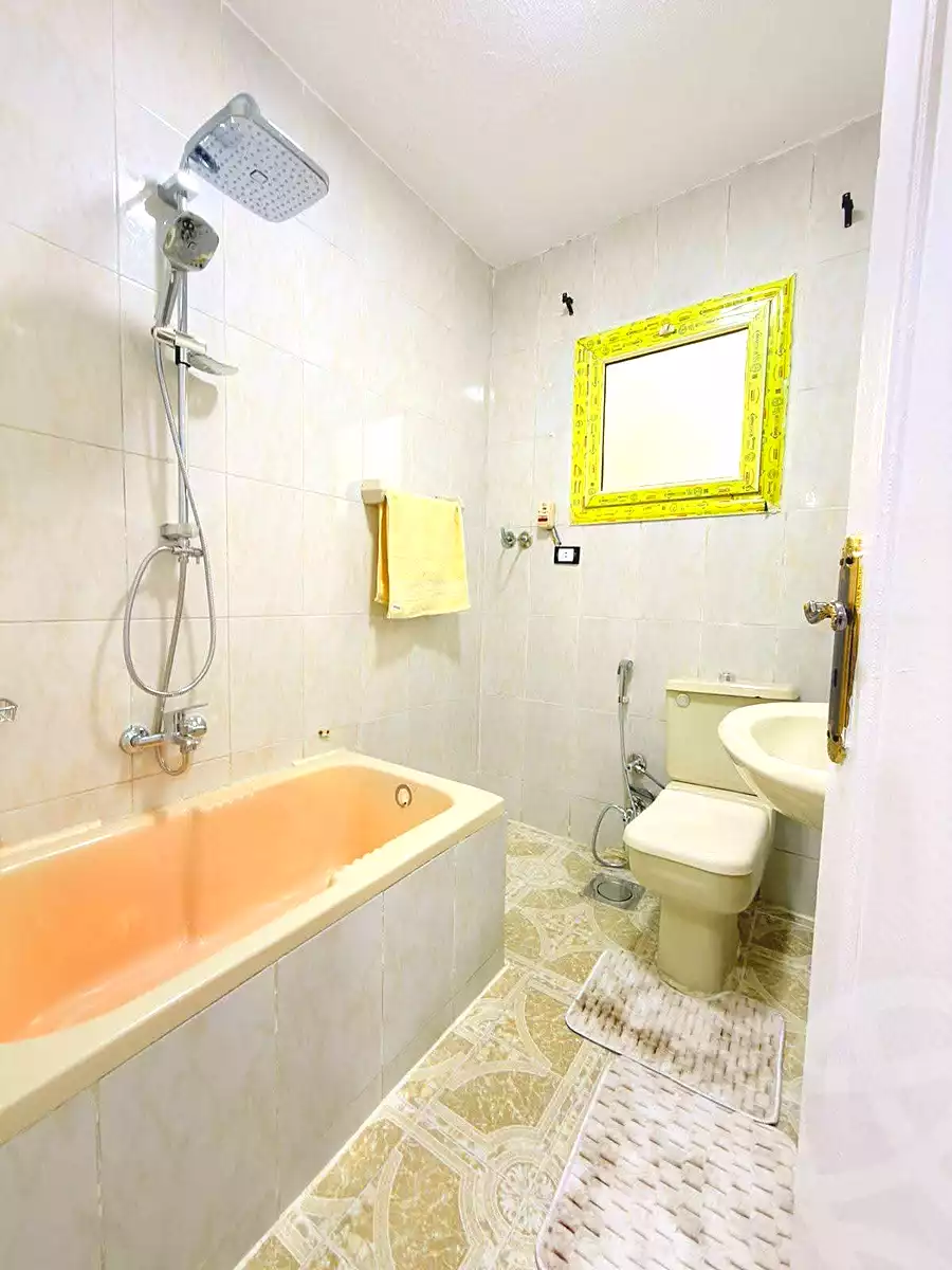 https://aqarmap.com.eg/ar/listing/6932192-for-sale-alexandria-al-agamy-shataa-el-nakheel