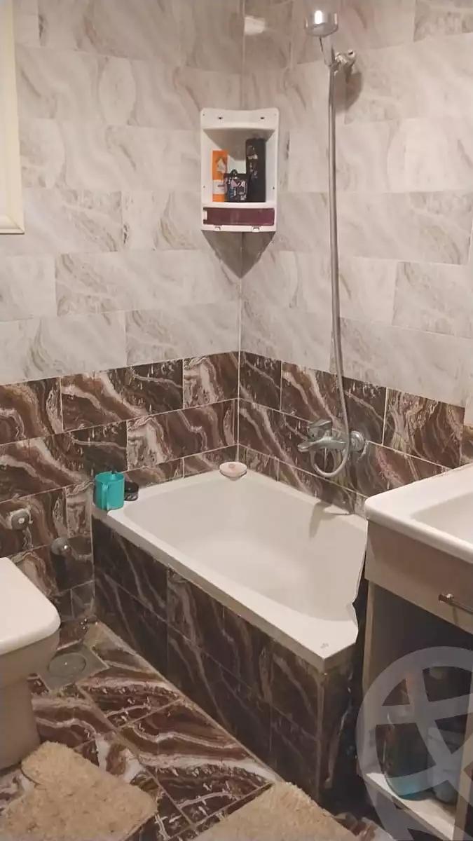 https://aqarmap.com.eg/ar/listing/6933238-for-sale-cairo-ain-shams-ain-shams-el-sharkia
