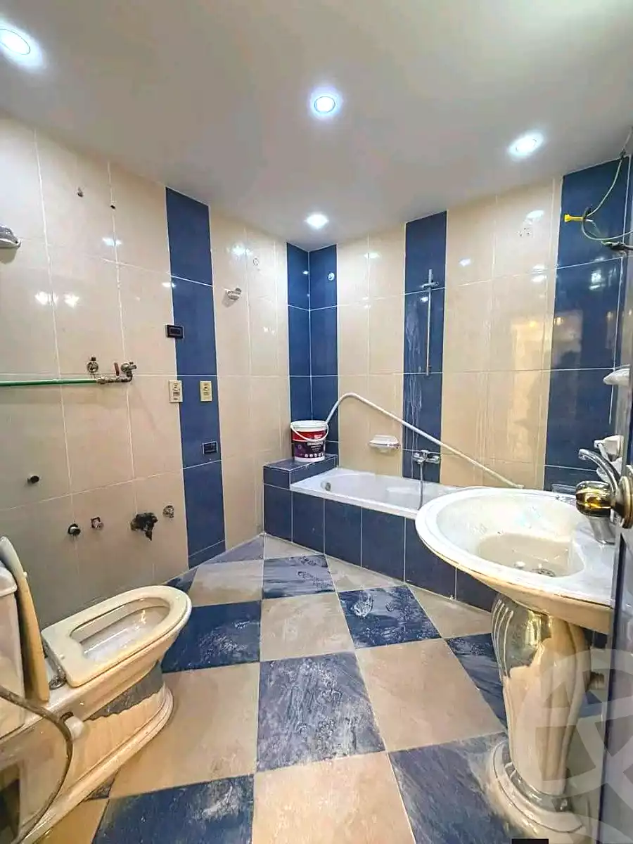 https://aqarmap.com.eg/ar/listing/6933333-for-sale-alexandria-al-agamy-lbytsh-el-zohour-st