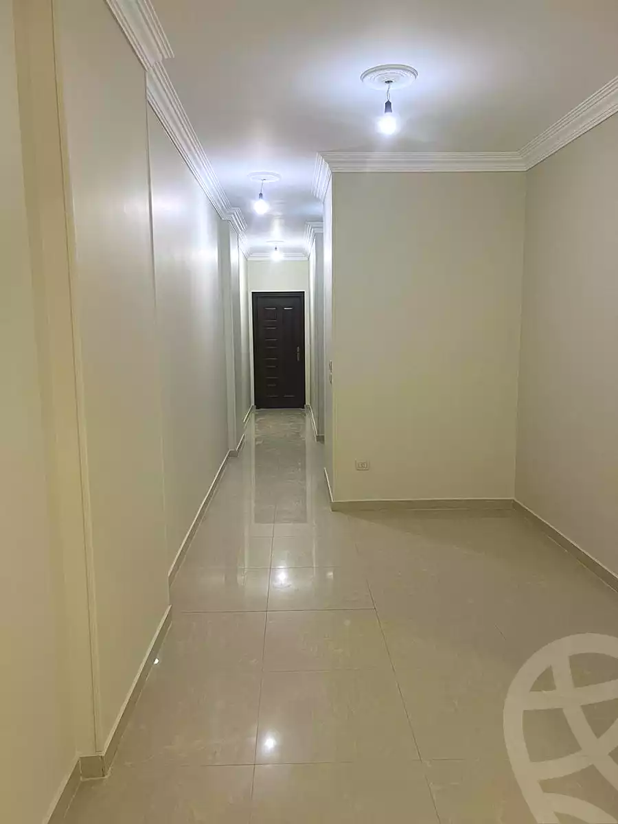 https://aqarmap.com.eg/ar/listing/6933362-for-sale-cairo-6th-of-october-el-hay-el-motamyz-fourth-touristic-village-dr-ezz-el-din-eissa-st