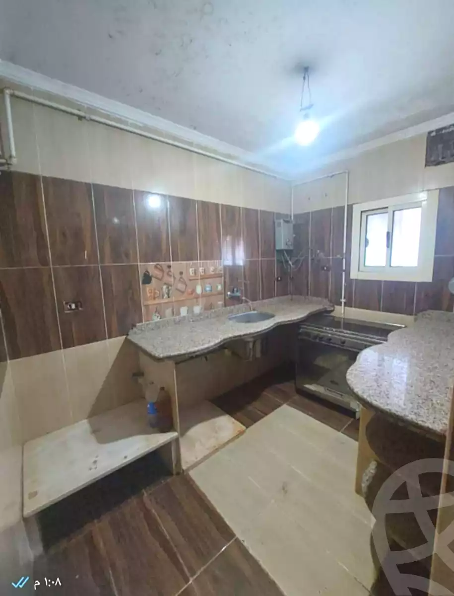 https://aqarmap.com.eg/ar/listing/6933377-for-rent-alexandria-al-agamy-el-hanouvel-el-kholafaa-el-rashdeen-st