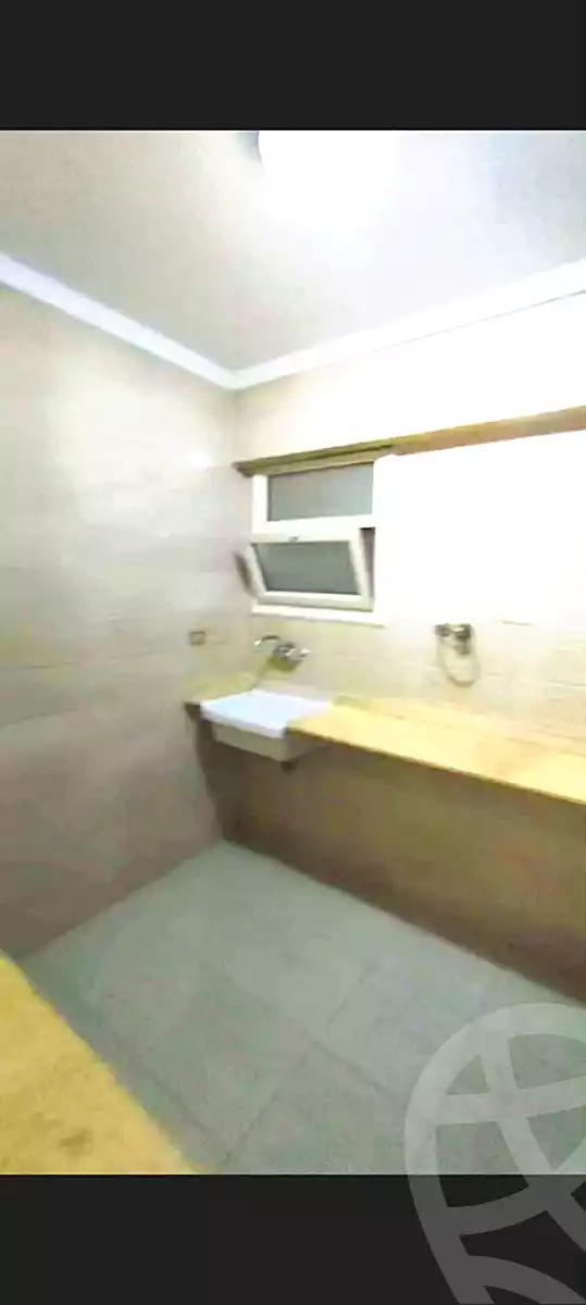 https://aqarmap.com.eg/en/listing/6930533-for-rent-alexandria-lsywf-mostafa-kamel-st