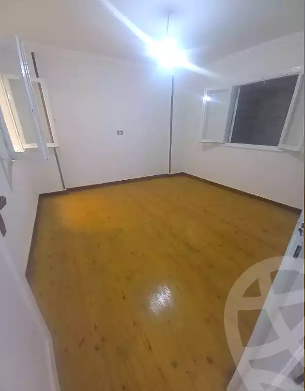 https://aqarmap.com.eg/en/listing/6933558-for-sale-alexandria-el-mandara-alex-el-mandara-bahri