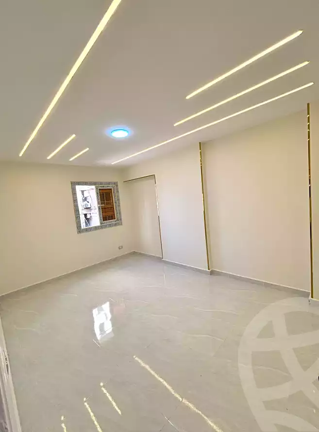 https://aqarmap.com.eg/ar/listing/6933621-for-sale-alexandria-sydy-bshr-sydy-bshr-bhry-shr-mhmwd-l-yswy
