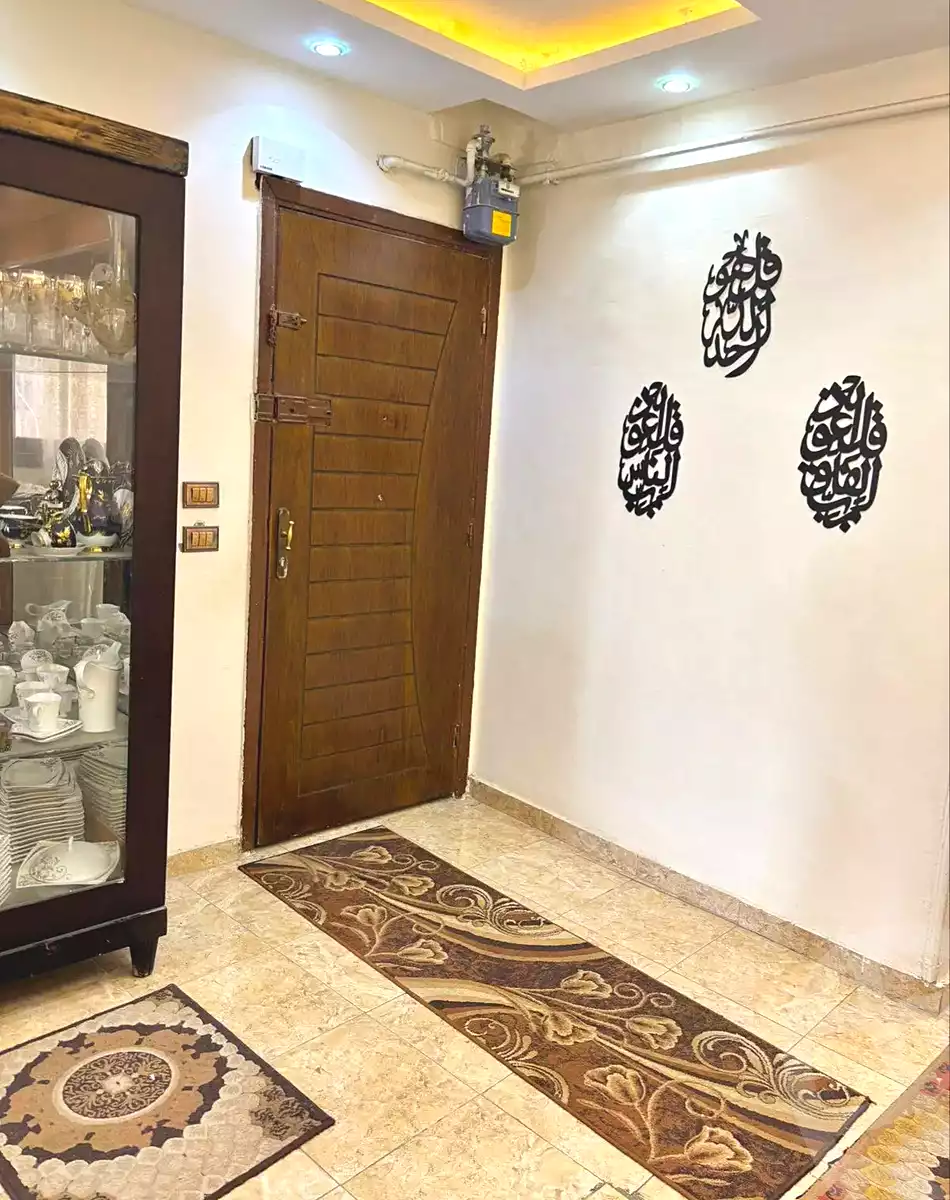 https://aqarmap.com.eg/ar/listing/6933732-for-sale-alexandria-fyktwry-el-amir-abd-el-haleem-st