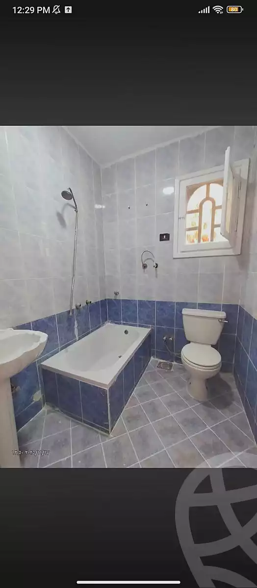 https://aqarmap.com.eg/en/listing/6934054-for-sale-alexandria-al-agamy-shataa-el-nakheel-street-10