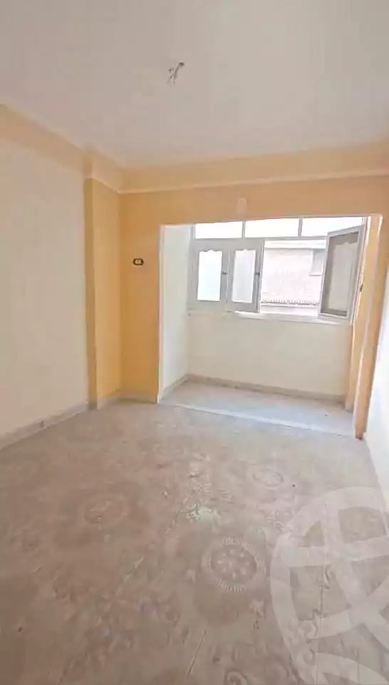 https://aqarmap.com.eg/ar/listing/6934446-for-sale-alexandria-el-asafra-l-sfr-qbly-el-maahad-el-dini-st