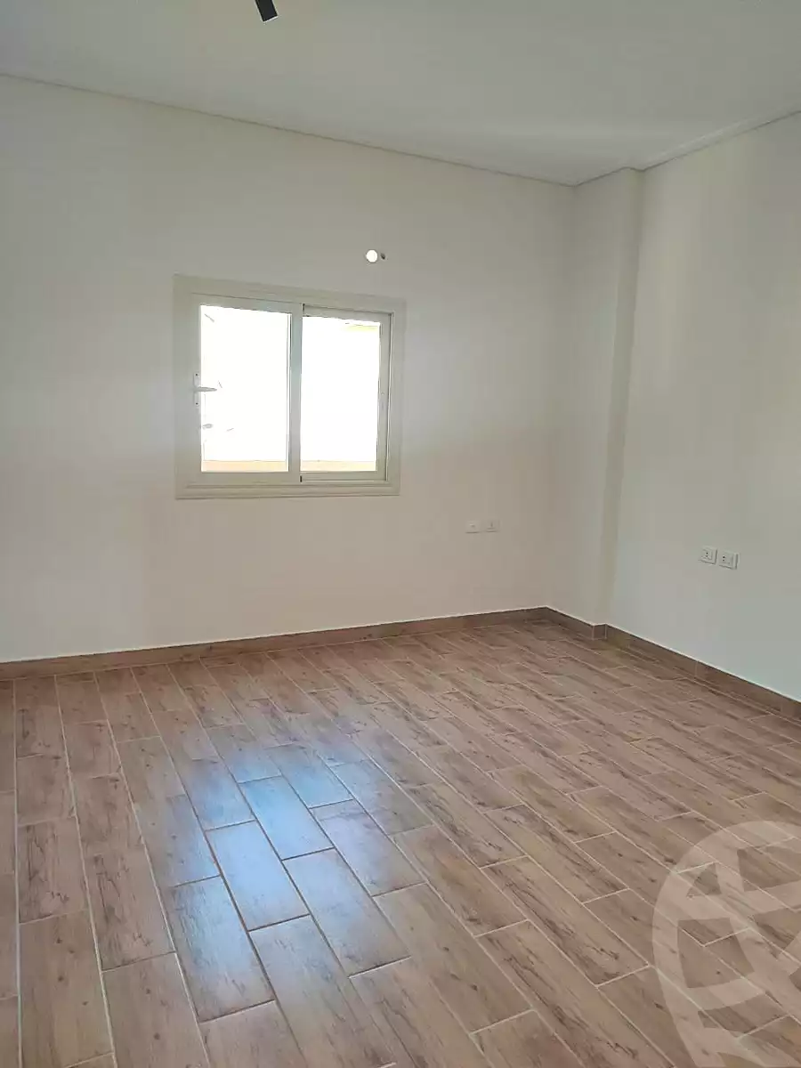 https://aqarmap.com.eg/ar/listing/6934698-for-rent-cairo-new-cairo-el-yassamin-el-yasmeen-8
