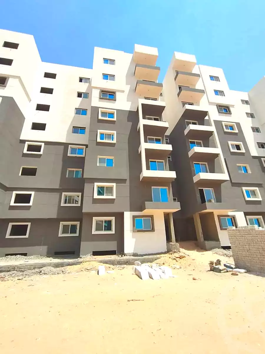 https://aqarmap.com.eg/en/listing/6934638-for-sale-cairo-new-administrative-capital-r7-kmbwnd-stw