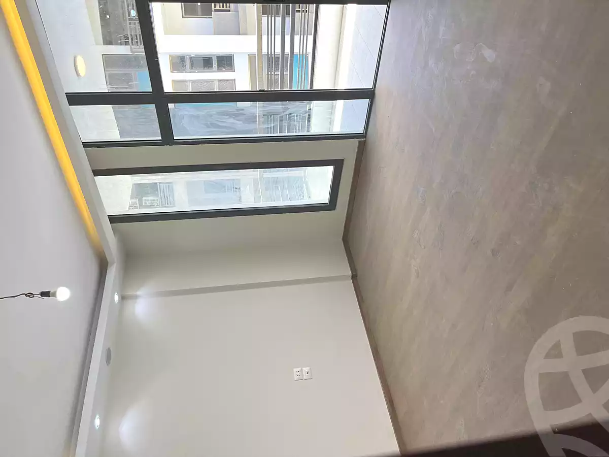 https://aqarmap.com.eg/ar/listing/6935500-for-sale-cairo-new-cairo-compounds-dh-ykwn-2-ryzydns-styl-hwm