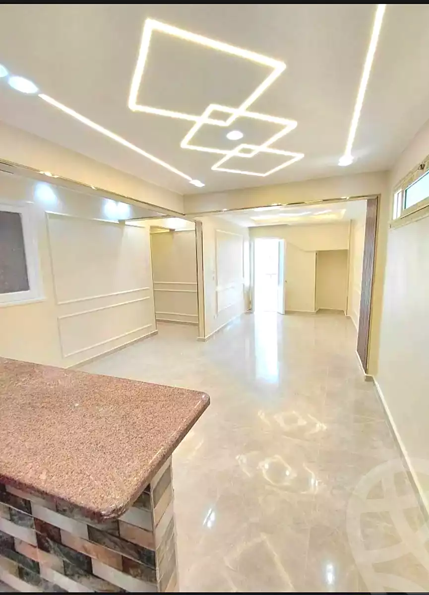 https://aqarmap.com.eg/ar/listing/6935549-for-sale-alexandria-miami-el-sebaey-st
