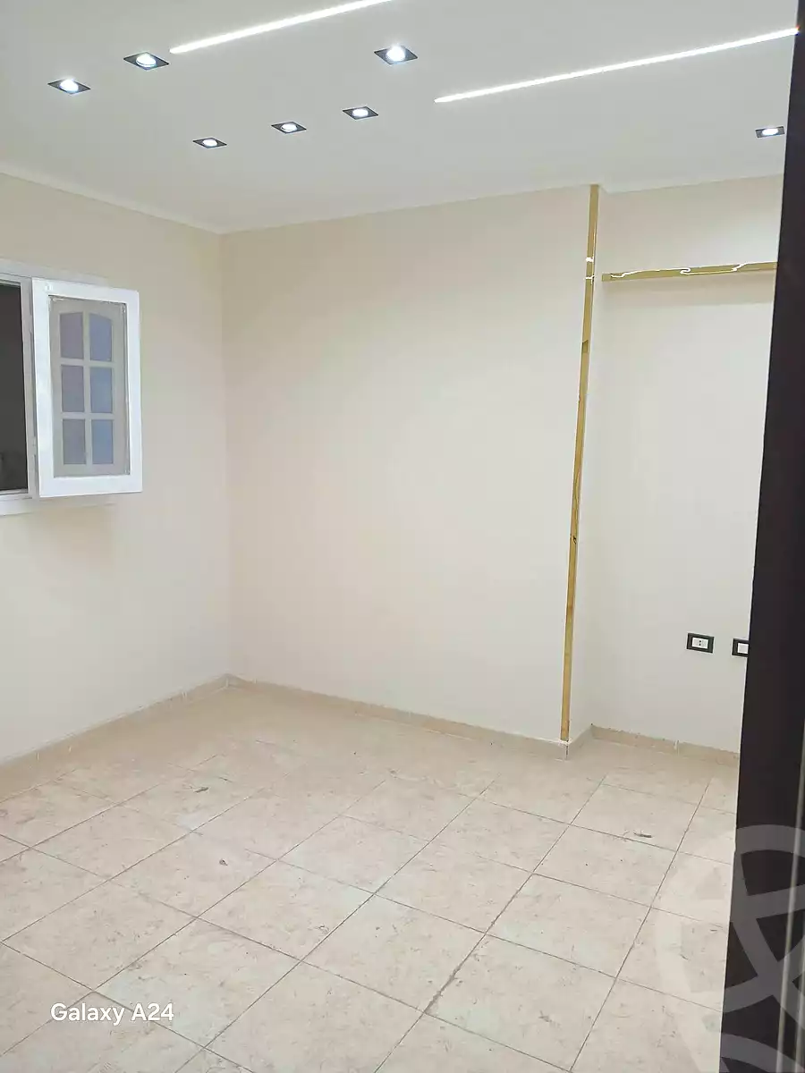 https://aqarmap.com.eg/en/listing/6935988-for-sale-alexandria-lsywf-el-falki