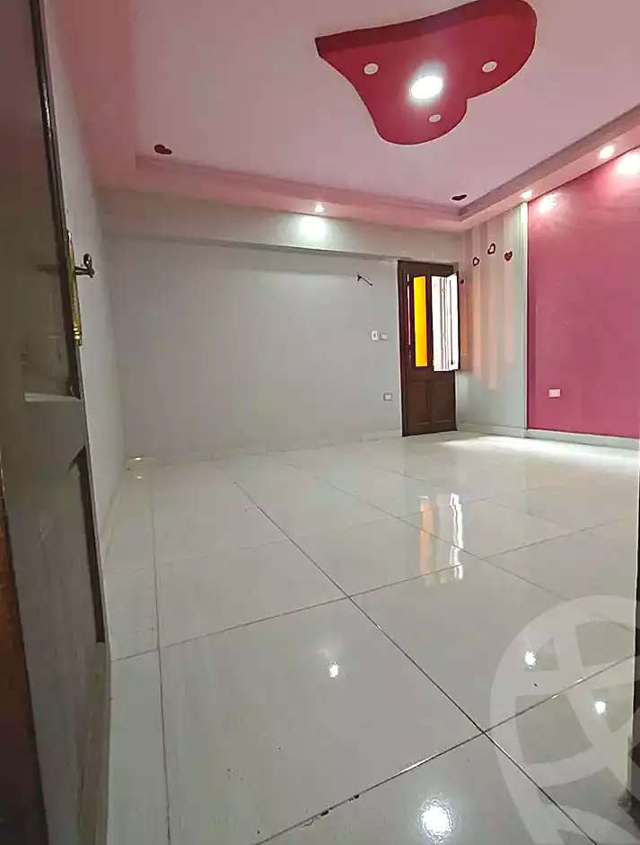 https://aqarmap.com.eg/ar/listing/6936091-for-rent-alexandria-al-agamy-bw-ywsf