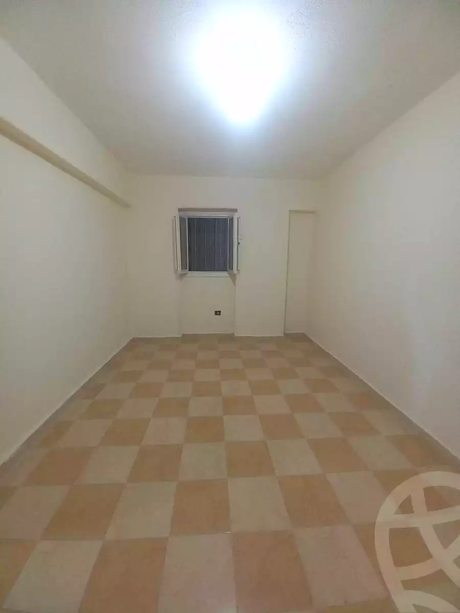 https://aqarmap.com.eg/en/listing/6937060-for-sale-alexandria-sydy-bshr-sydy-bshr-bhry-ali-hipa-st