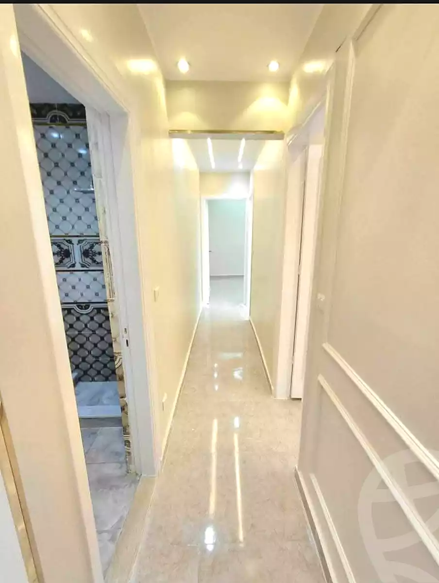 https://aqarmap.com.eg/ar/listing/6938150-for-sale-alexandria-miami-el-sebaey-st