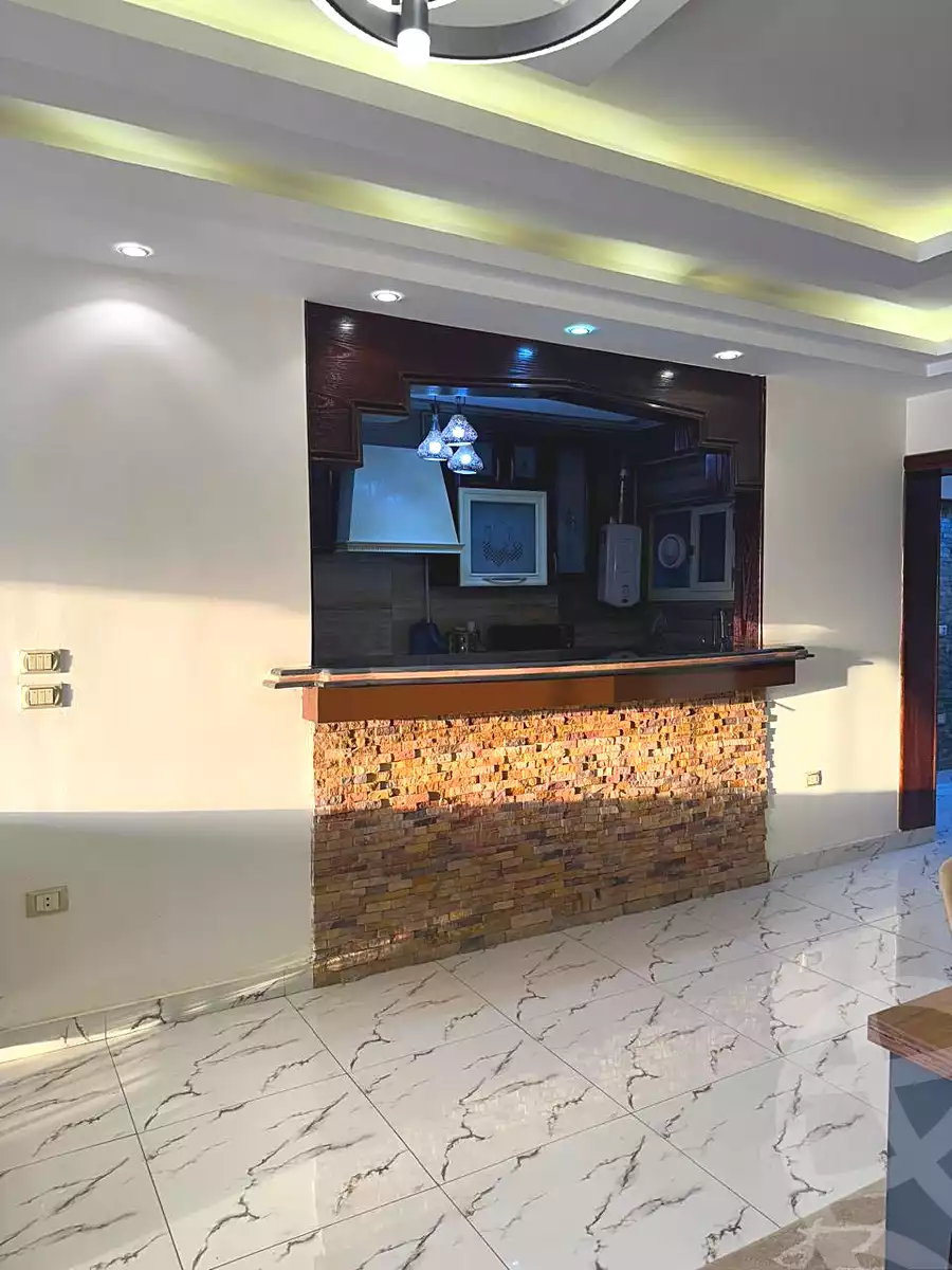 https://aqarmap.com.eg/ar/listing/6938158-for-rent-cairo-shoubra-corniche-el-nile-st