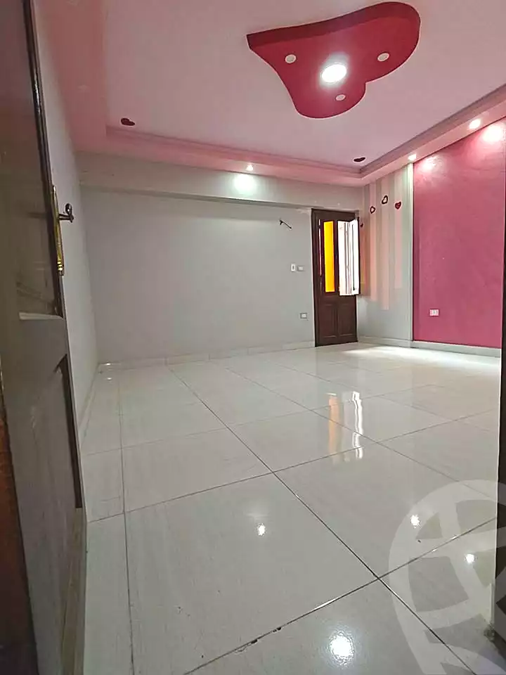 https://aqarmap.com.eg/ar/listing/6938230-for-rent-alexandria-al-agamy-bw-ywsf