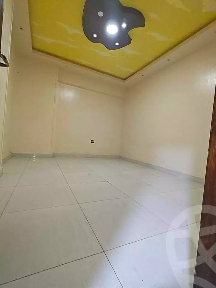 https://aqarmap.com.eg/ar/listing/6938230-for-rent-alexandria-al-agamy-bw-ywsf