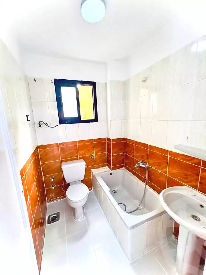 https://aqarmap.com.eg/ar/listing/6938239-for-sale-alexandria-al-agamy-shataa-el-nakheel