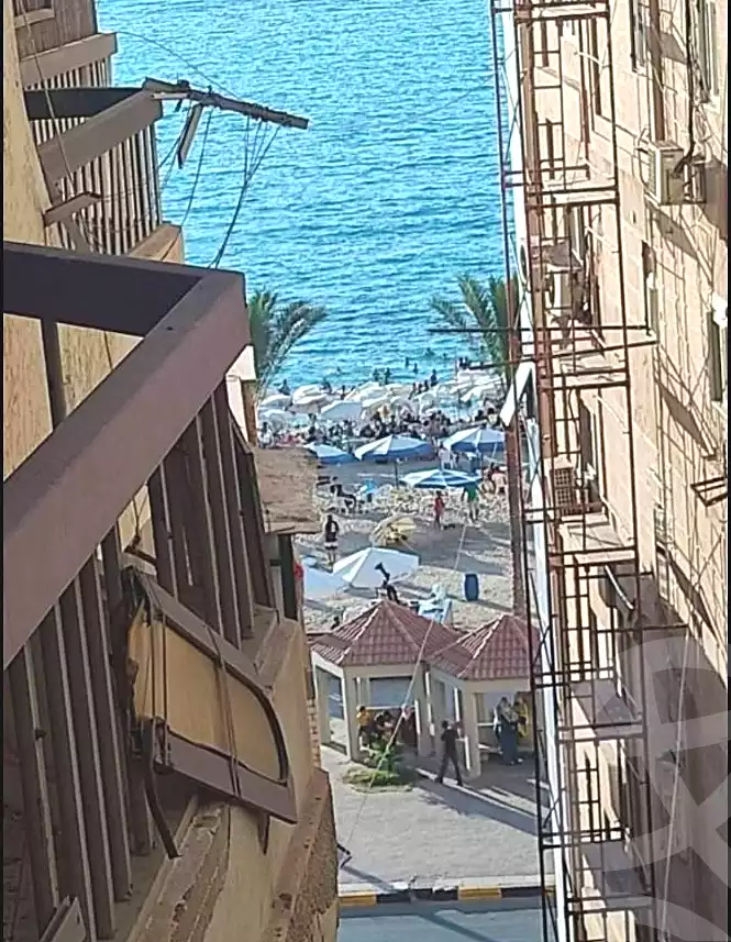 https://aqarmap.com.eg/en/listing/6938443-for-sale-alexandria-el-mandara-alex-el-mandara-bahri-nemat-allah-st