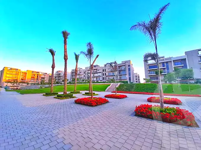 شقة بـ٣ غرف نوم في فيفث سكوير المراسم، صورة ٥ من ٥