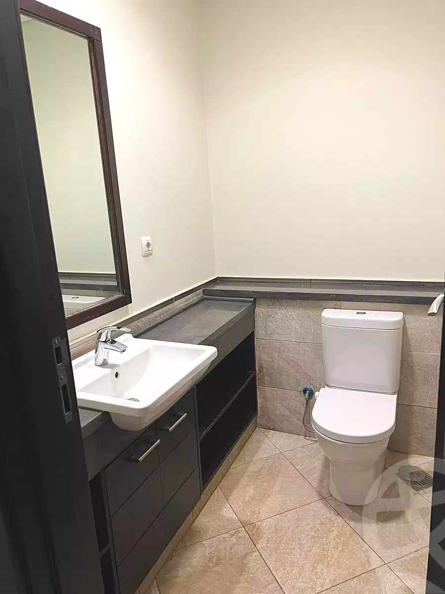 3 BR Apartment in Uptown Cairo, photo 9 of 10