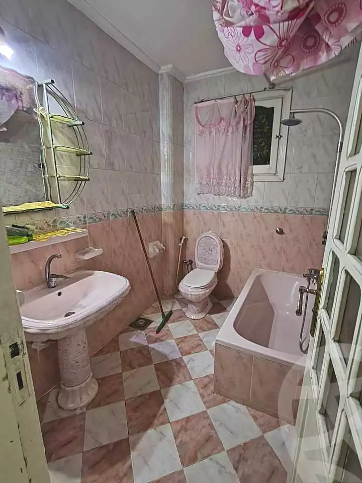 https://aqarmap.com.eg/ar/listing/6938998-for-sale-alexandria-sydy-bshr-sydy-bshr-bhry-shr-mhmd-njyb