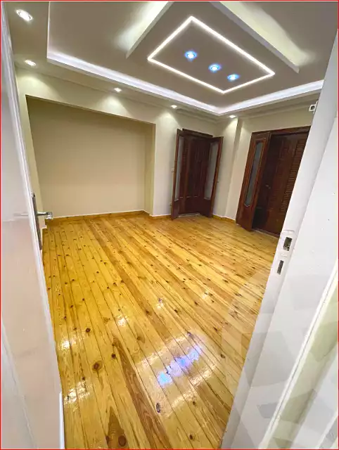 https://aqarmap.com.eg/en/listing/6939454-for-sale-alexandria-miami-ibn-moeslh-al-arman-st