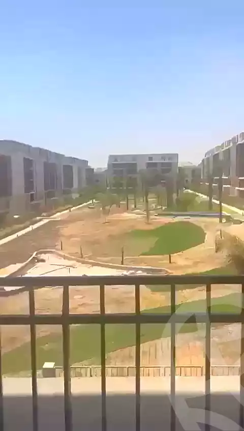 شقة بـ٣ غرف نوم في فيفث سكوير المراسم، صورة ١٥ من ١٧