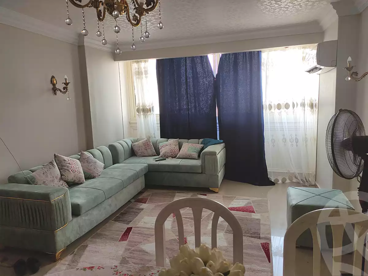 https://aqarmap.com.eg/ar/listing/6939558-for-rent-cairo-el-maadi-zahraa-el-maadi-al-khamseen-st