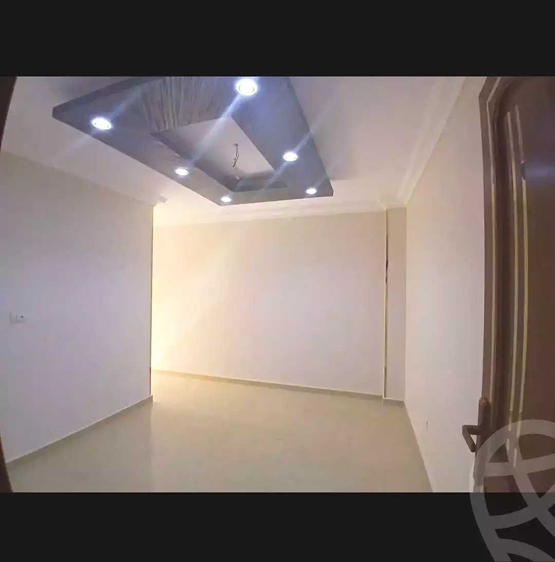 https://aqarmap.com.eg/en/listing/6939620-for-sale-alexandria-moharram-bey