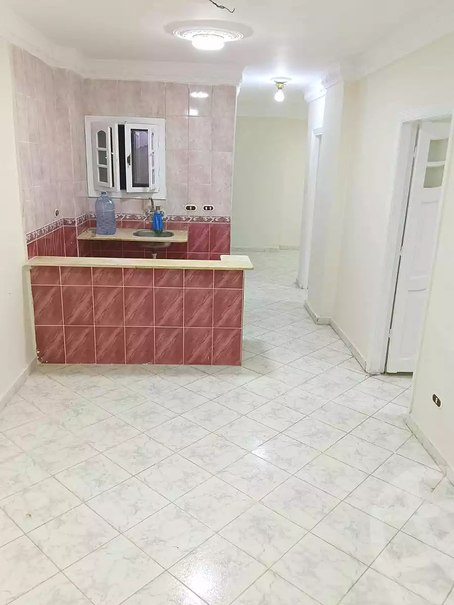 https://aqarmap.com.eg/ar/listing/6939897-for-sale-alexandria-al-agamy-el-hanouvel-el-madina-el-monawwara-st