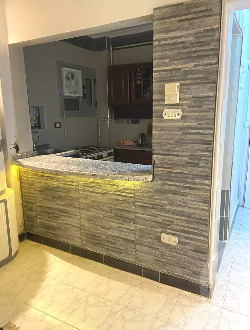 https://aqarmap.com.eg/ar/listing/6939836-for-rent-ismailia-ismailia-city-el-shaikh-zayed-st