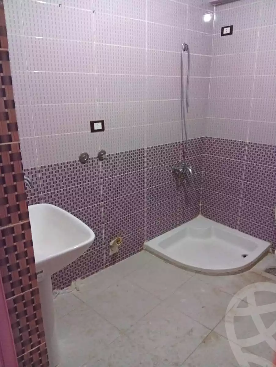 https://aqarmap.com.eg/ar/listing/6939926-for-rent-alexandria-al-agamy-bw-ywsf