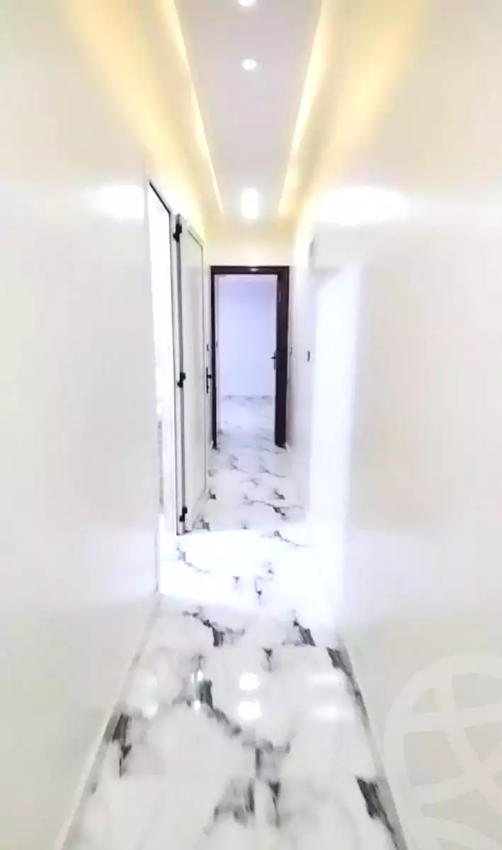 https://aqarmap.com.eg/ar/listing/6939956-for-sale-alexandria-el-mandara-shr-30