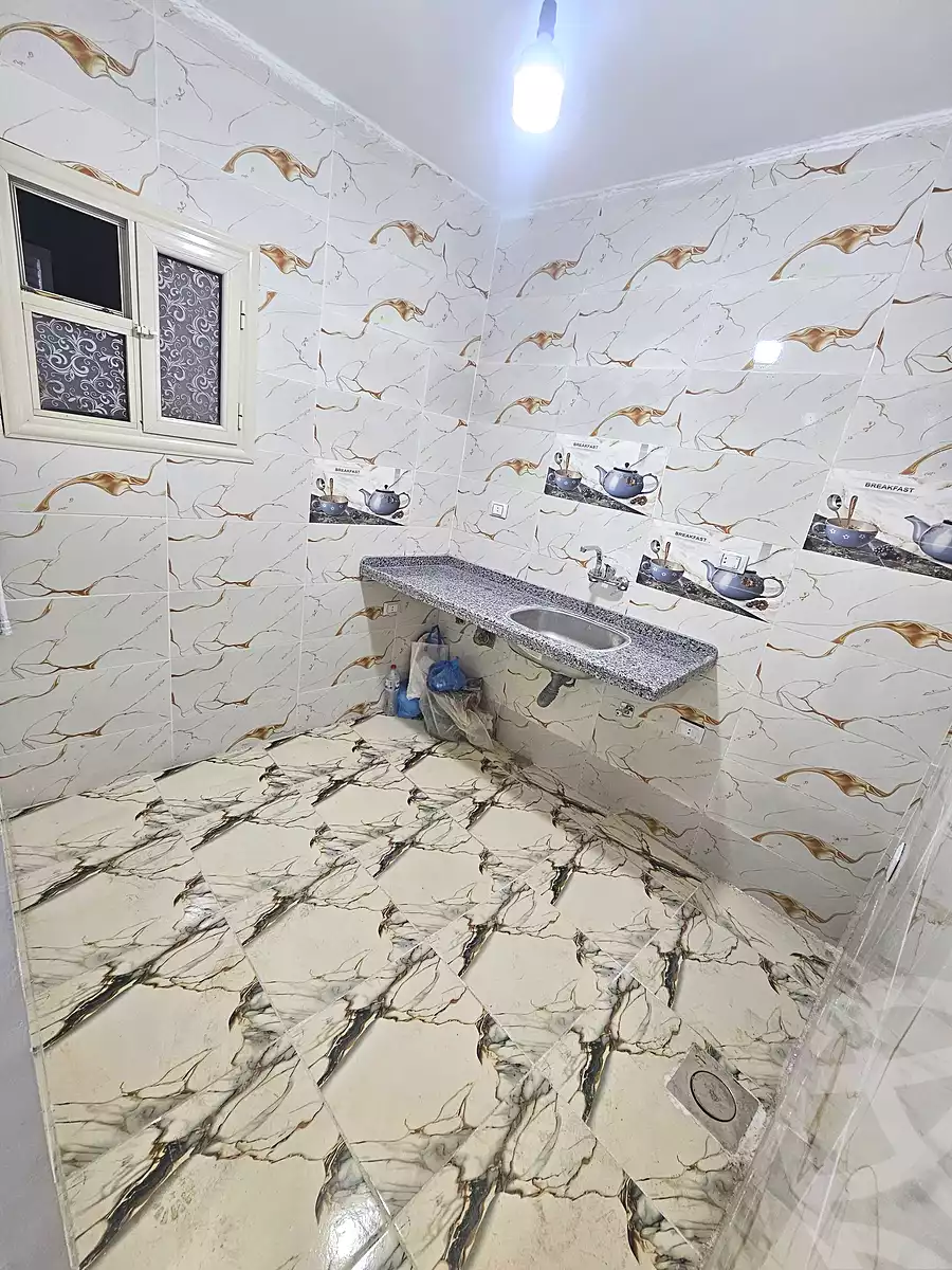 https://aqarmap.com.eg/en/listing/6940237-for-sale-alexandria-al-agamy-el-hanouvel-al-komi-st-el-hanouvel