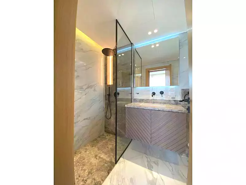 https://aqarmap.com.eg/ar/listing/6940381-for-rent-cairo-new-cairo-compounds-lakeview-residence