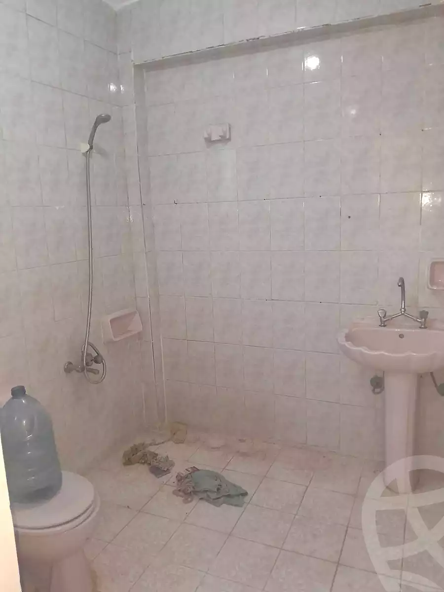 https://aqarmap.com.eg/ar/listing/6940497-for-sale-alexandria-al-agamy-el-hanouvel-el-salam-st