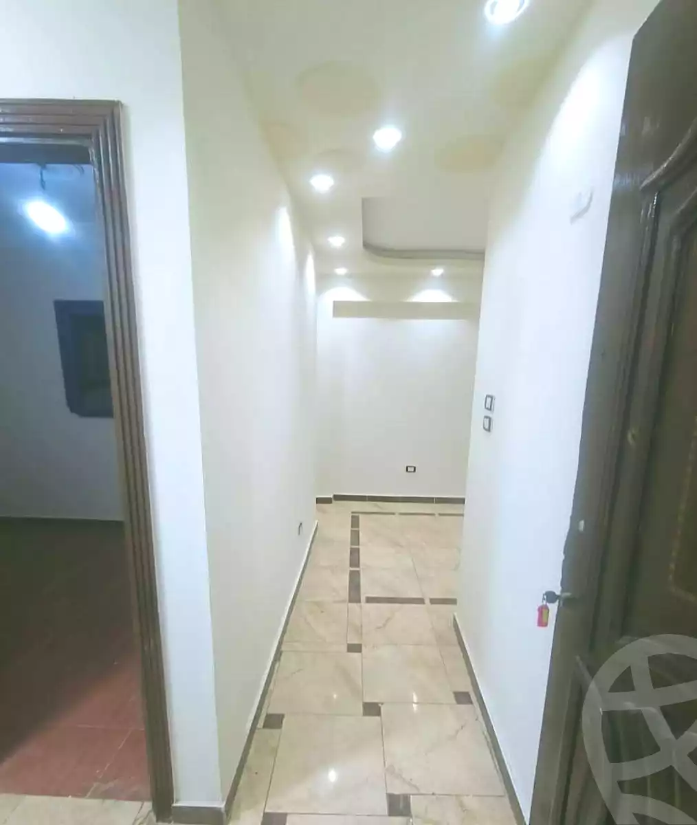 https://aqarmap.com.eg/ar/listing/6940827-for-sale-alexandria-lsywf-el-falki