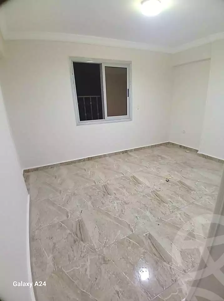 https://aqarmap.com.eg/ar/listing/6940909-for-sale-alexandria-el-asafra-l-sfr-bhry