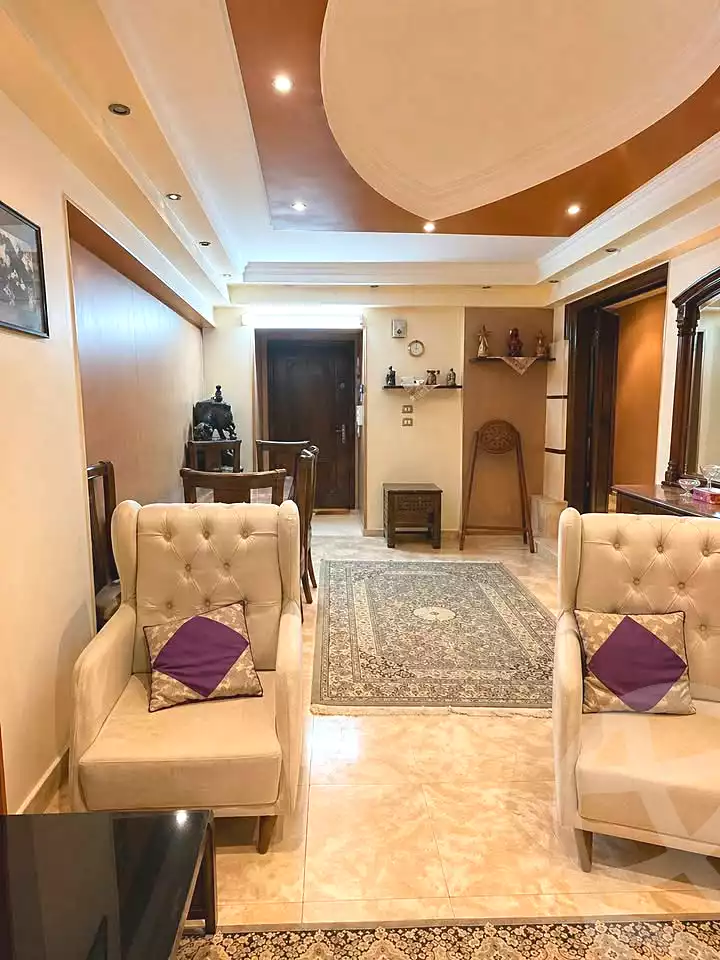 https://aqarmap.com.eg/en/listing/6941217-for-sale-cairo-el-haram-shareaa-khatem-el-morsalen