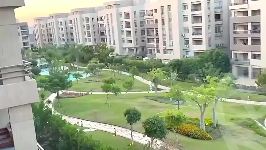 شقة بـ٤ غرف نوم في ذا سكوير، صورة ٤ من ٥