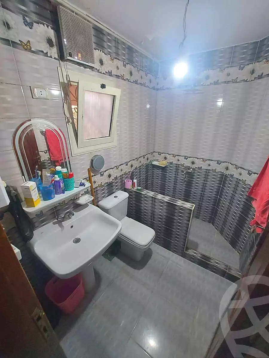https://aqarmap.com.eg/en/listing/6942853-for-sale-cairo-helwan-helwan-el-sharkeya-ismael-kamel-st