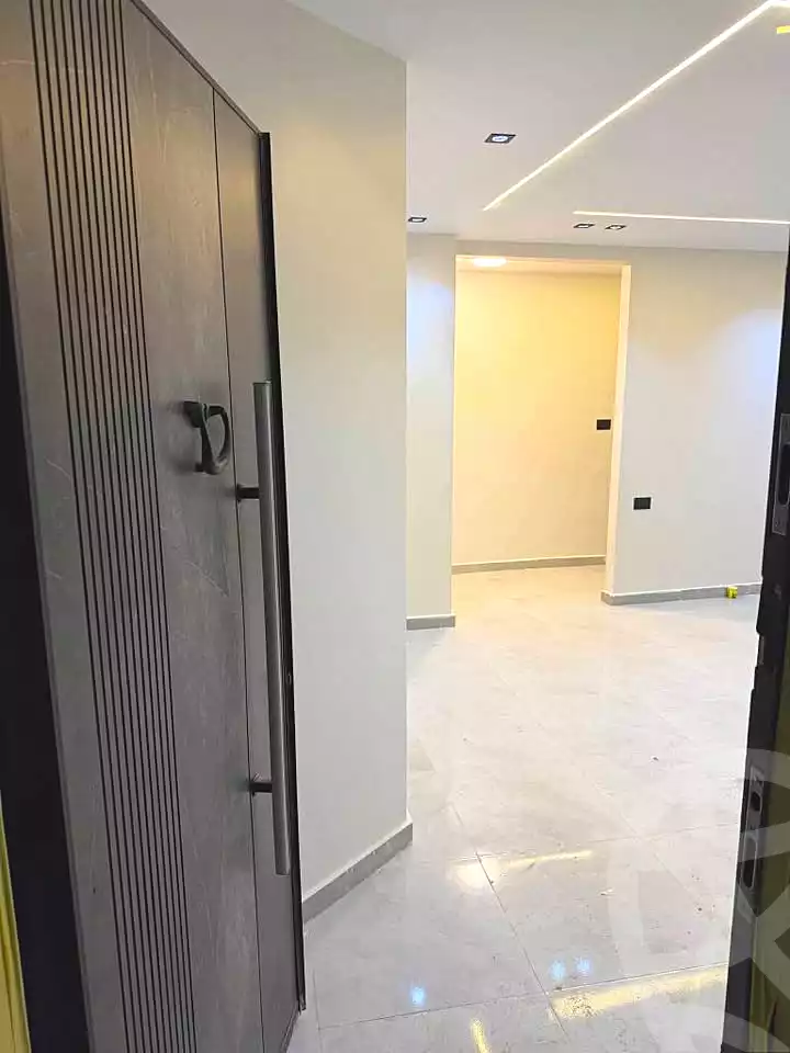 https://aqarmap.com.eg/en/listing/6942909-for-rent-cairo-el-haram-el-lebeny-soltan-khattab-st