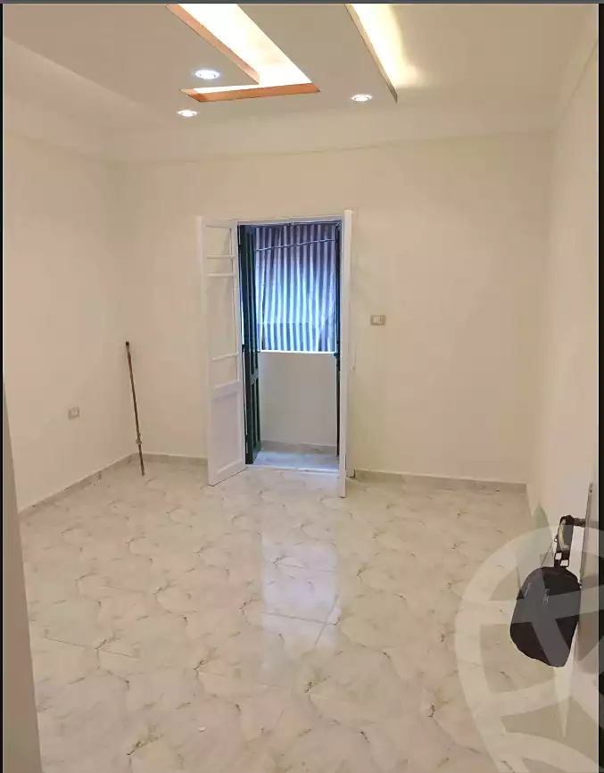 https://aqarmap.com.eg/ar/listing/6942931-for-sale-alexandria-sydy-bshr-sydy-bshr-qbly-mohamed-farid-st
