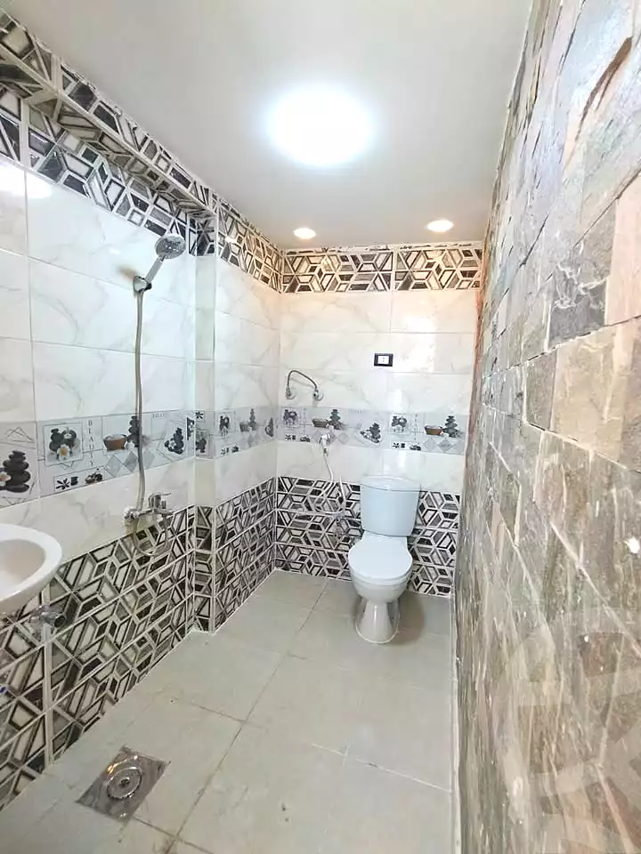 https://aqarmap.com.eg/ar/listing/6943086-for-sale-alexandria-al-agamy-lbytsh